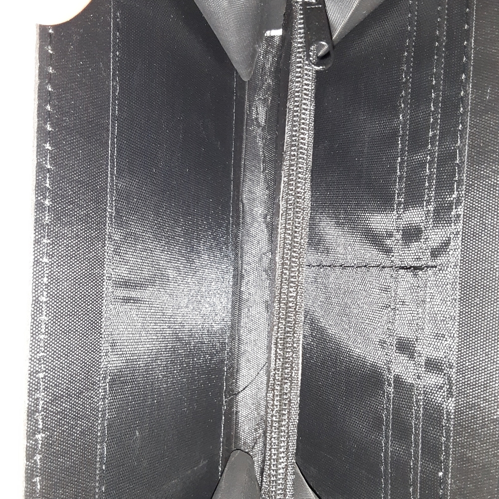 Wallets - Picture 2 of 3